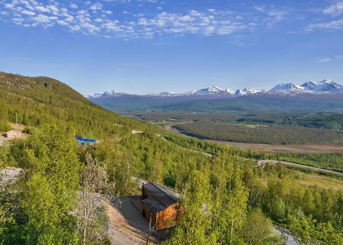 Malselv Fjellandsby - *