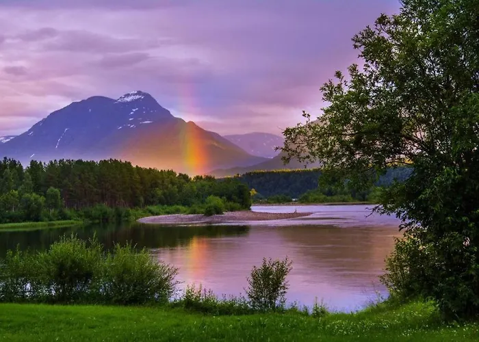 Malselv Fjellandsby - *